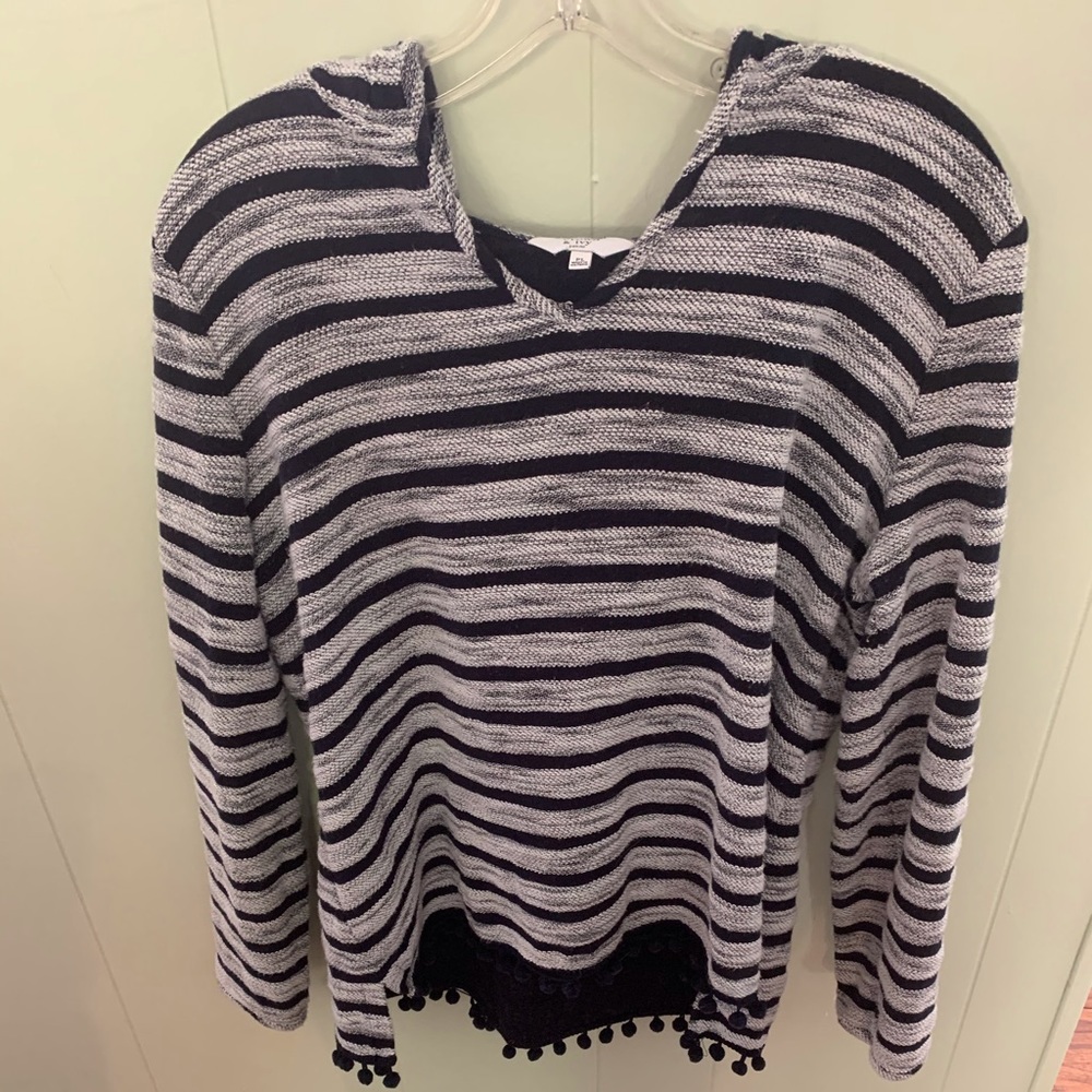 Crown & Ivy Striped Hoodie Tassel High Low Bottom